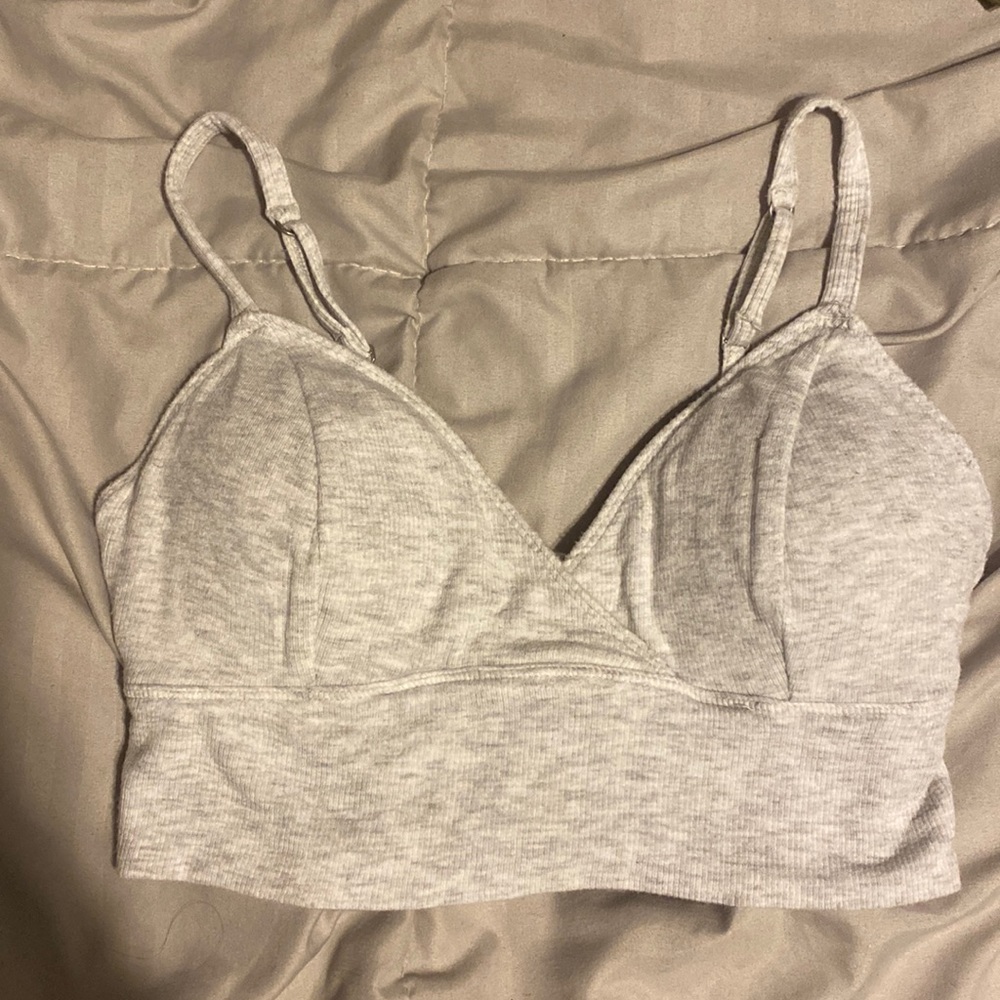 GILLY HICKS BRALETTE WOMENS SIZE MEDIUM